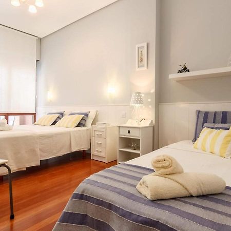 Vivienda Turistica De Prestancia En Castanos, Bilbao Exteriör bild