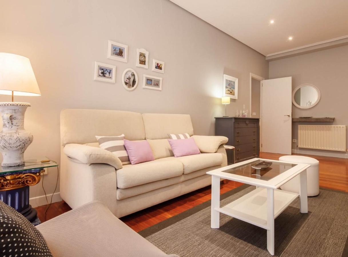 Vivienda Turistica De Prestancia En Castanos, Bilbao Exteriör bild