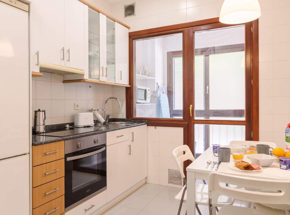 Vivienda Turistica De Prestancia En Castanos, Bilbao Exteriör bild
