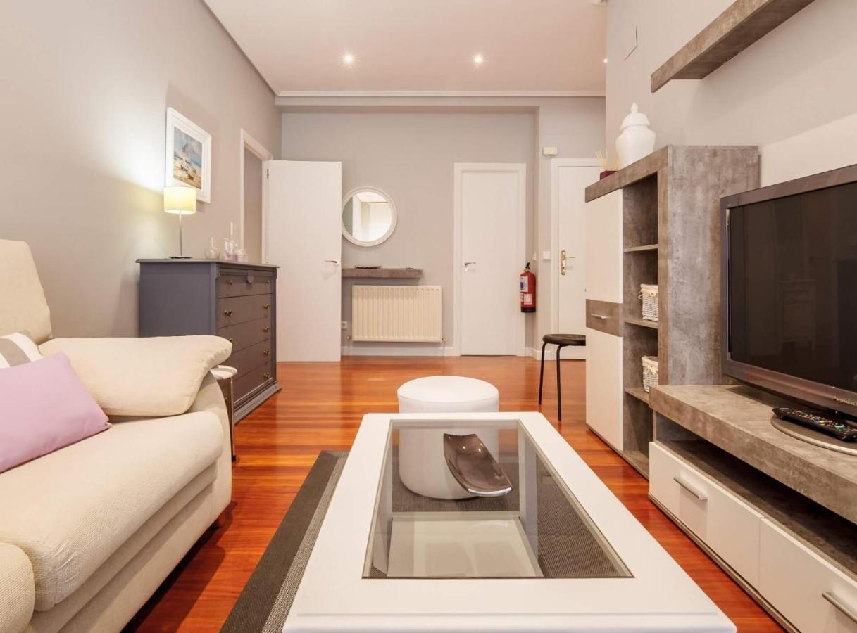 Vivienda Turistica De Prestancia En Castanos, Bilbao Exteriör bild